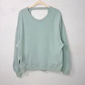 Hollister Oversized Fleece Sweatshirt Women’s S Sage Cut-Out Back Cozy 90s Y2K